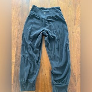 Lululemon Align Joggers Sz 4